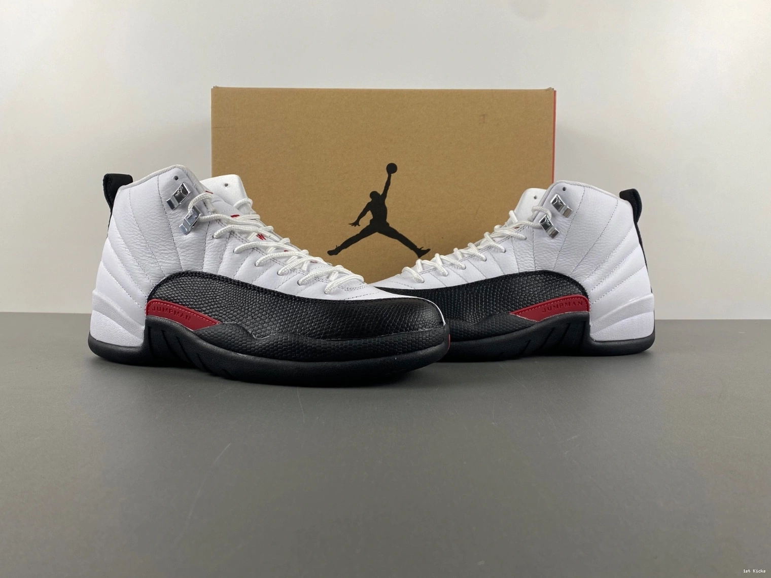 12 Air CT8013-162 Taxi Jordan Red 0206